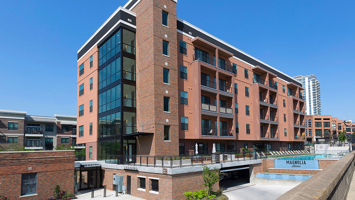 Luxury apartments in Victory Park