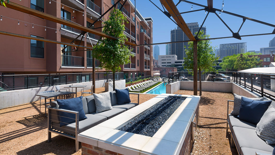 Contemporary apartments in historic downtown Dallas